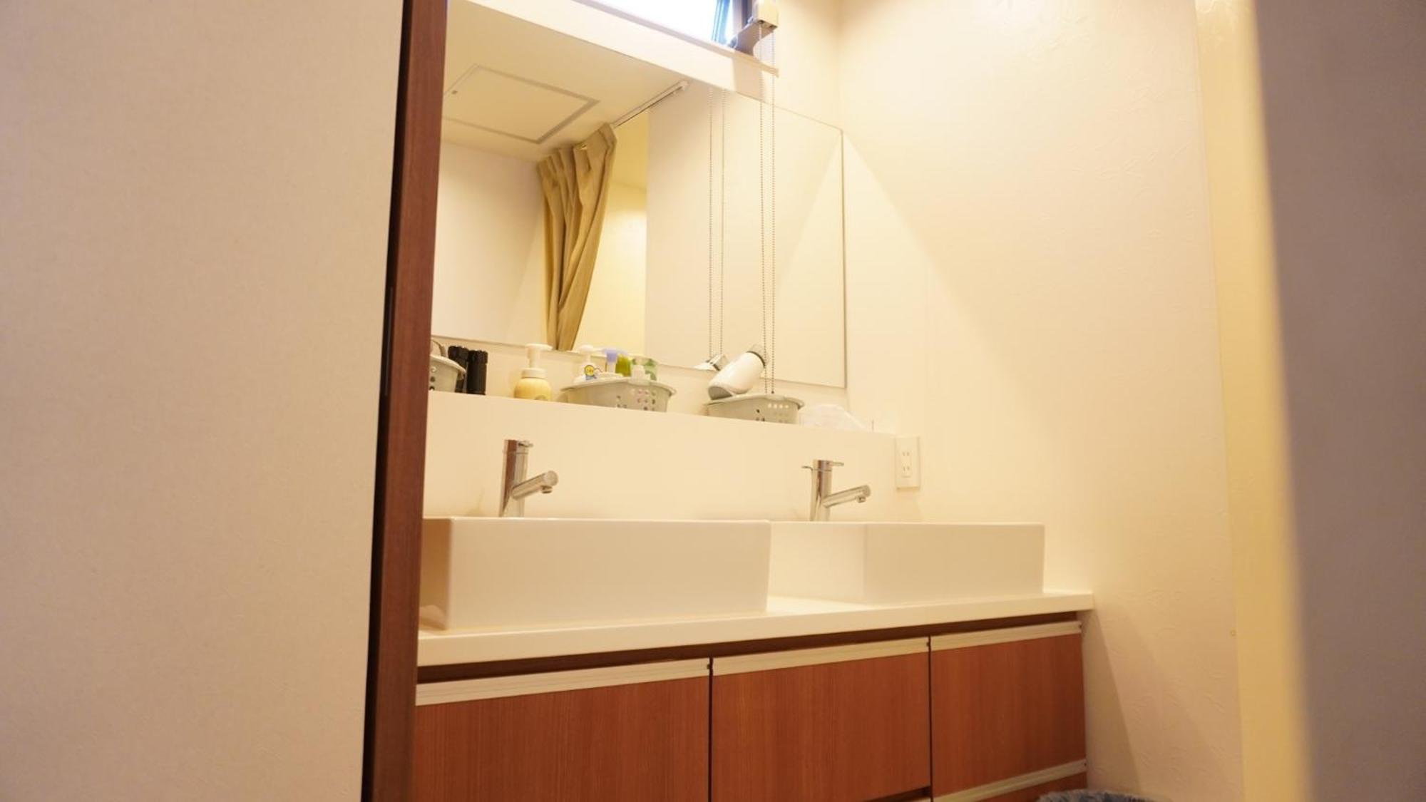 Fukuoka Guest House Jikka Екстер'єр фото