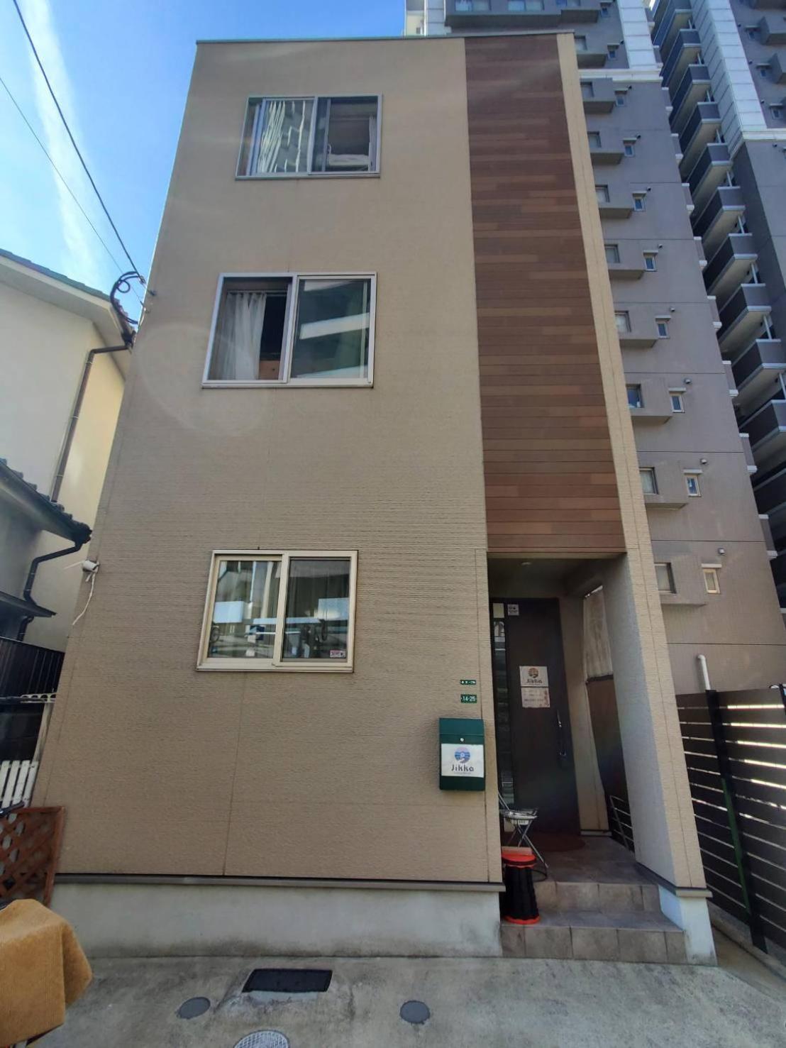 Fukuoka Guest House Jikka Екстер'єр фото