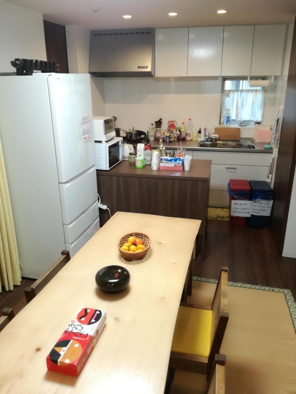 Fukuoka Guest House Jikka Екстер'єр фото